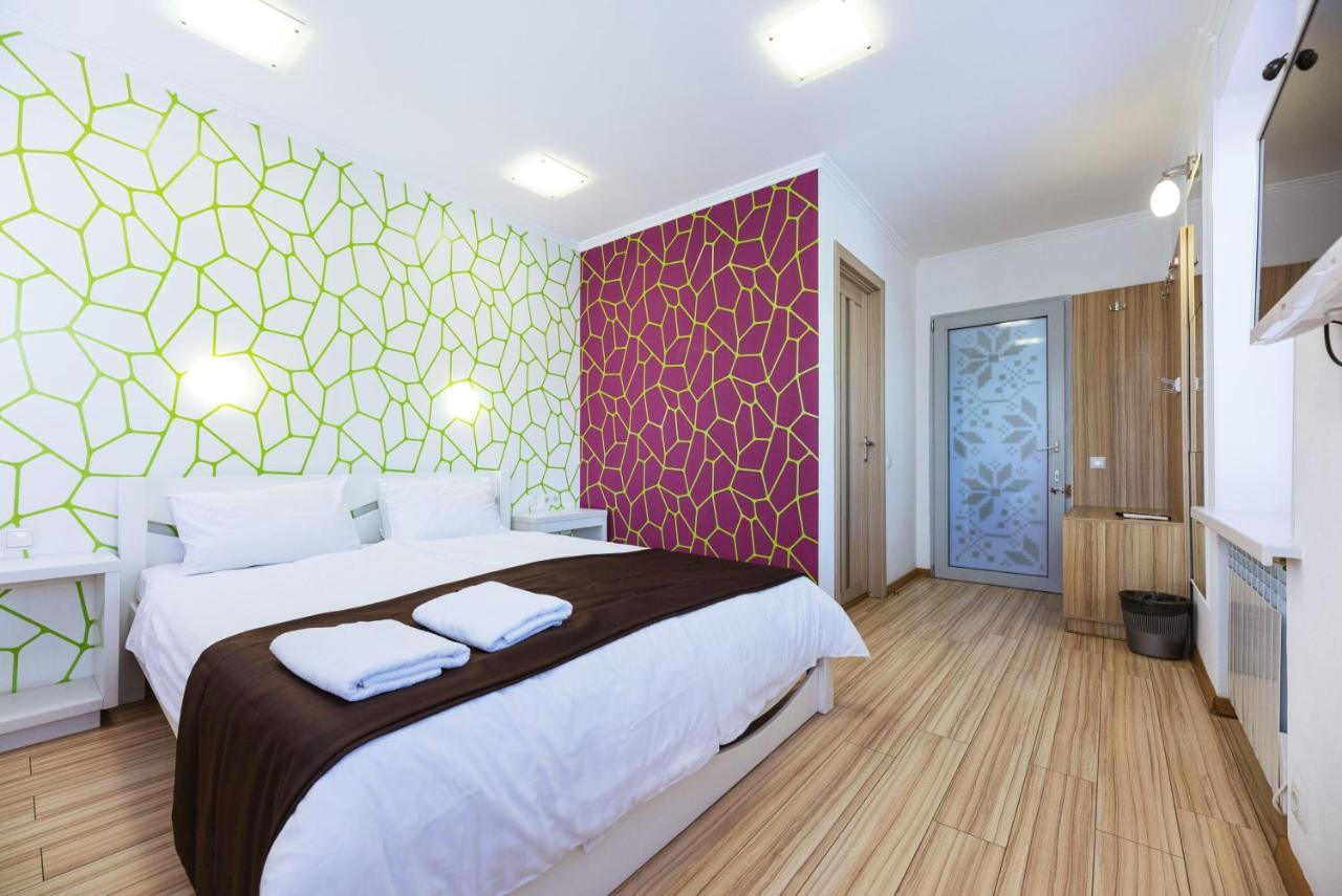 Guest House "Golden Gate 911 " Kiev Luaran gambar