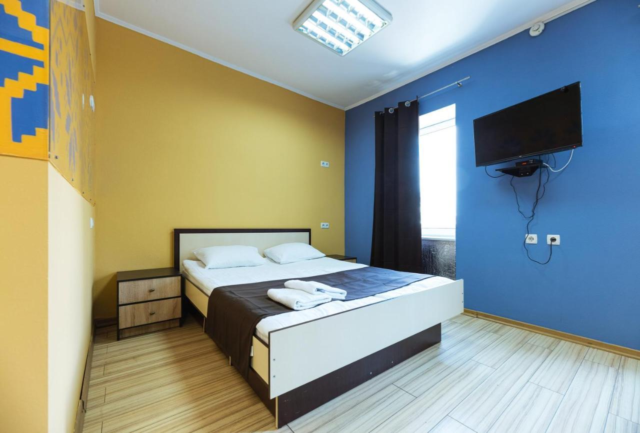 Guest House "Golden Gate 911 " Kiev Luaran gambar