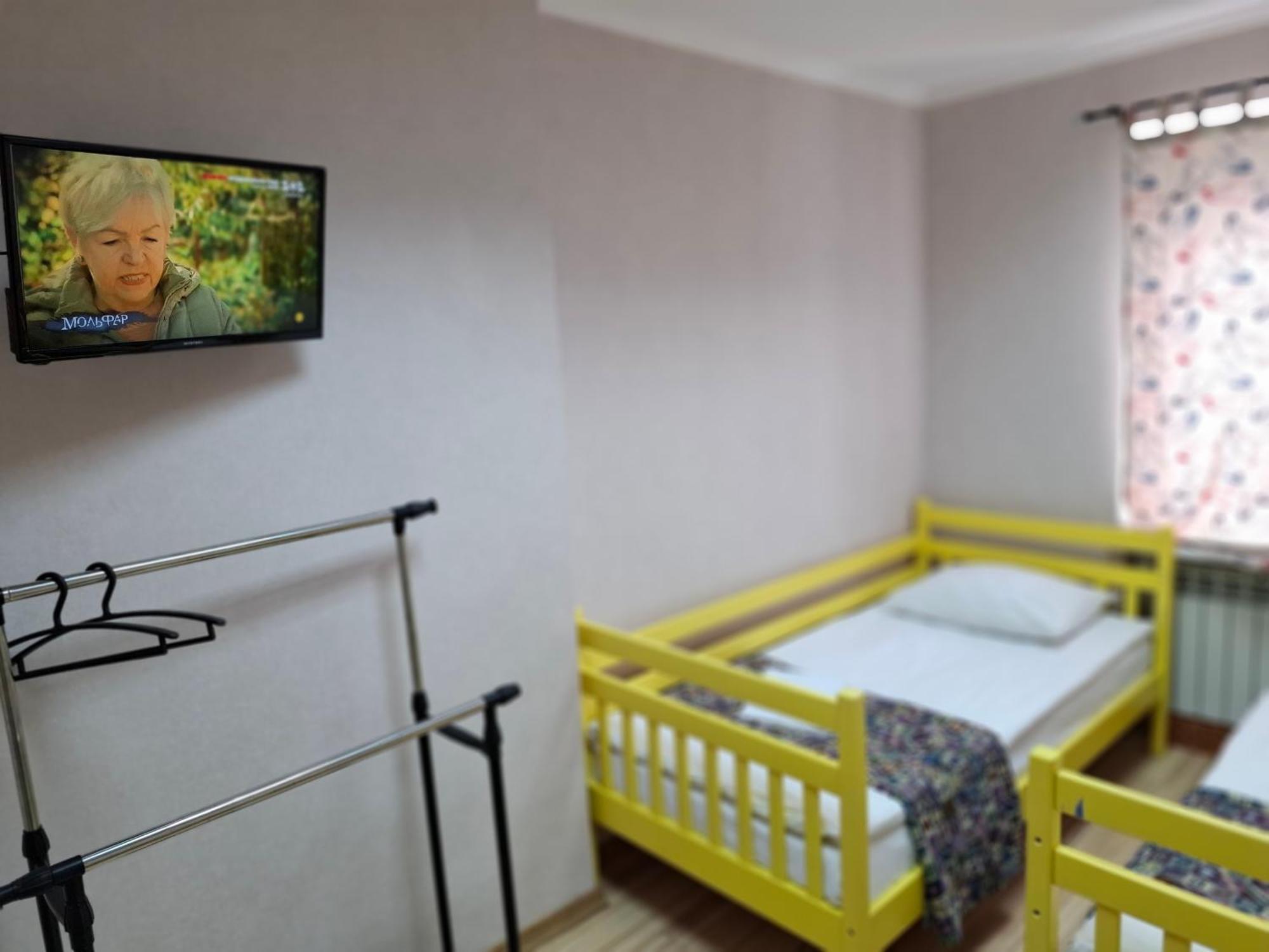 Guest House "Golden Gate 911 " Kiev Luaran gambar